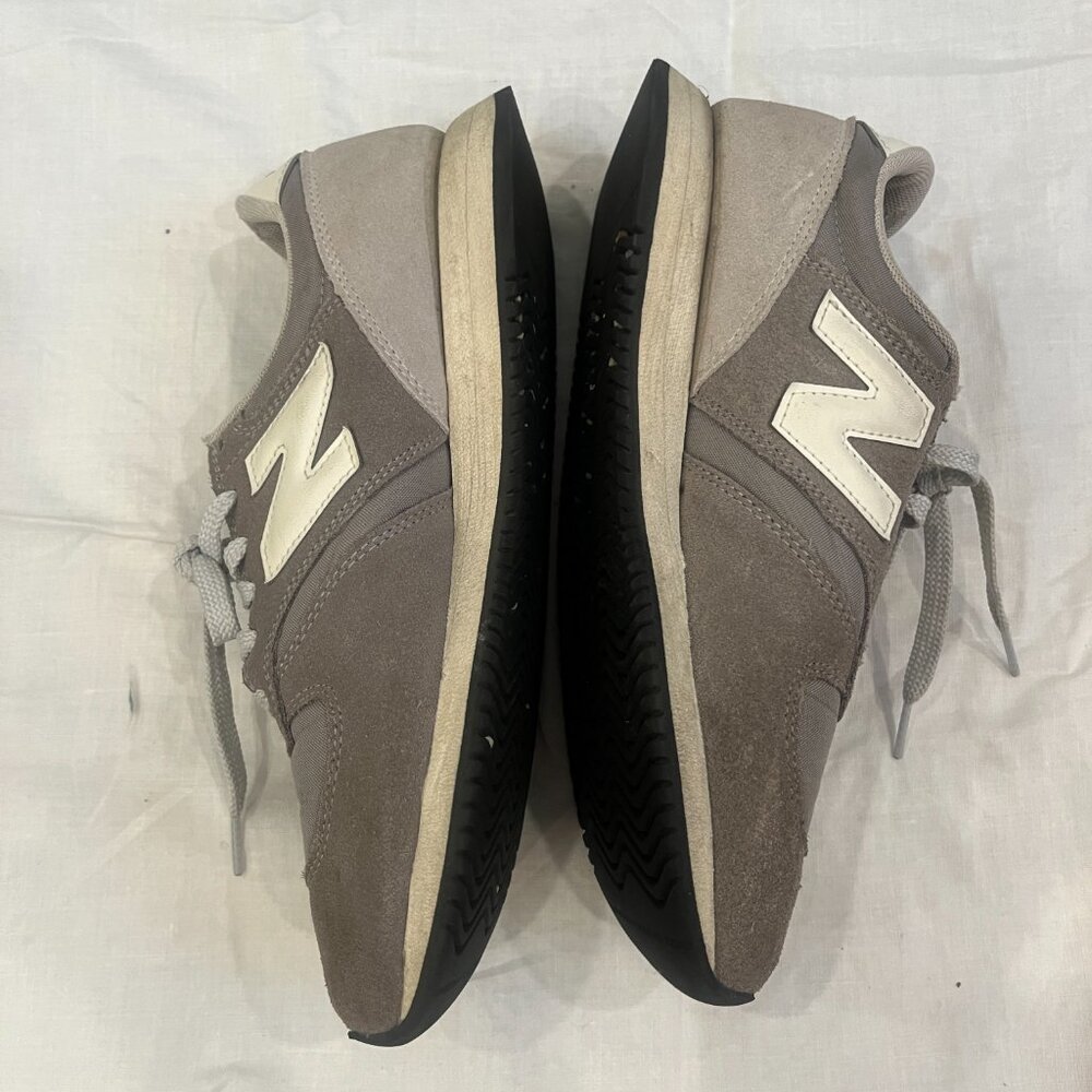New Balance Classic Gray Sneakers - Picture 3 of 5